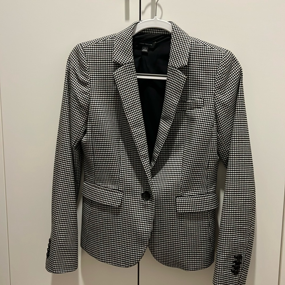 Black checkered Ann Taylor skirt suit